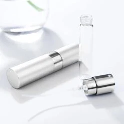 Scenty - Parfum Verstuiver Navulbaar - Mini Parfum Flesje - Reisflesje - Zilver -Parfum Winkel 1200x1200 260