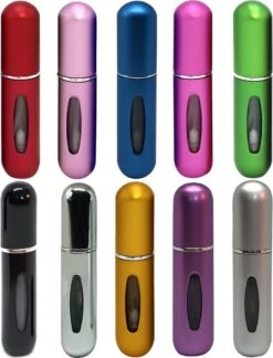 MaxedMore Navulbare Parfumverstuiver 5ml Zilver - 65 Keer Spraybare Parfum Verstuiver - Hervulbaar Tasverstuiver Voor Parfum - Meeneem Mini Geur Flesje Voor Op Reis - Lipstick Formaat Navulbaar Parfumflesje -Parfum Winkel 915x1200 3